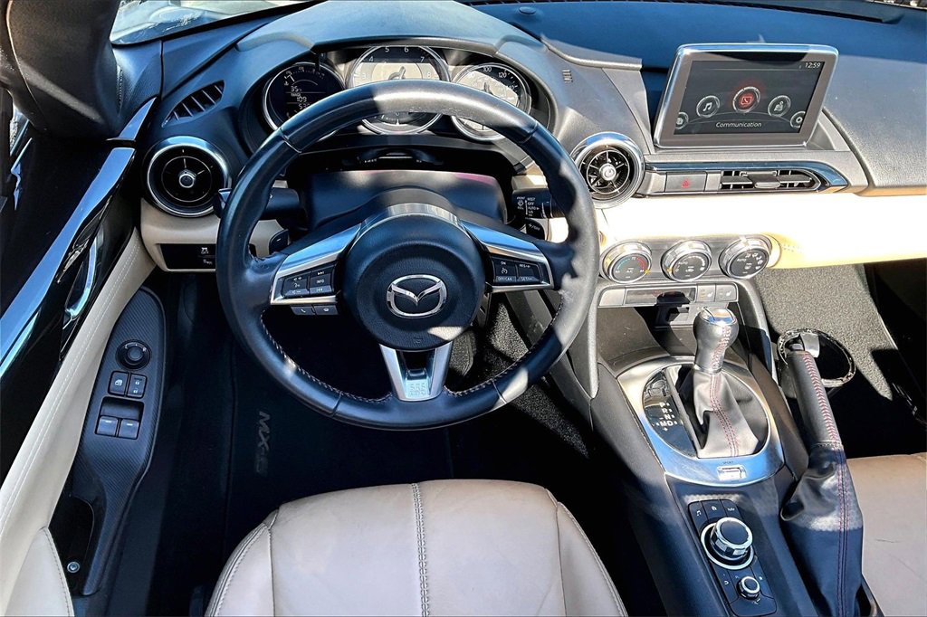 Used 2016 MAZDA MX-5 Miata Grand Touring image 5