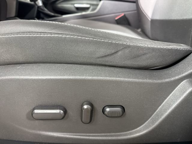 Used 2017 Ford Escape SE image 20