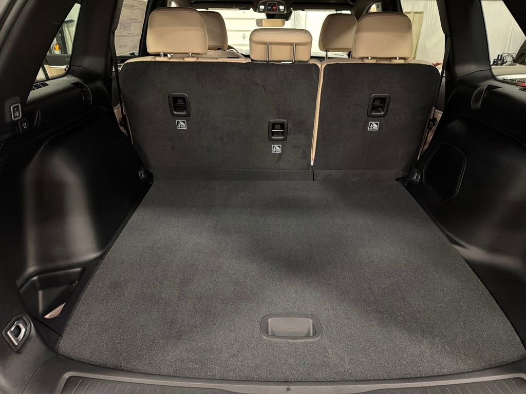 New 2026 Jeep Grand Cherokee Limited w/ Limited Altitude Package image 15