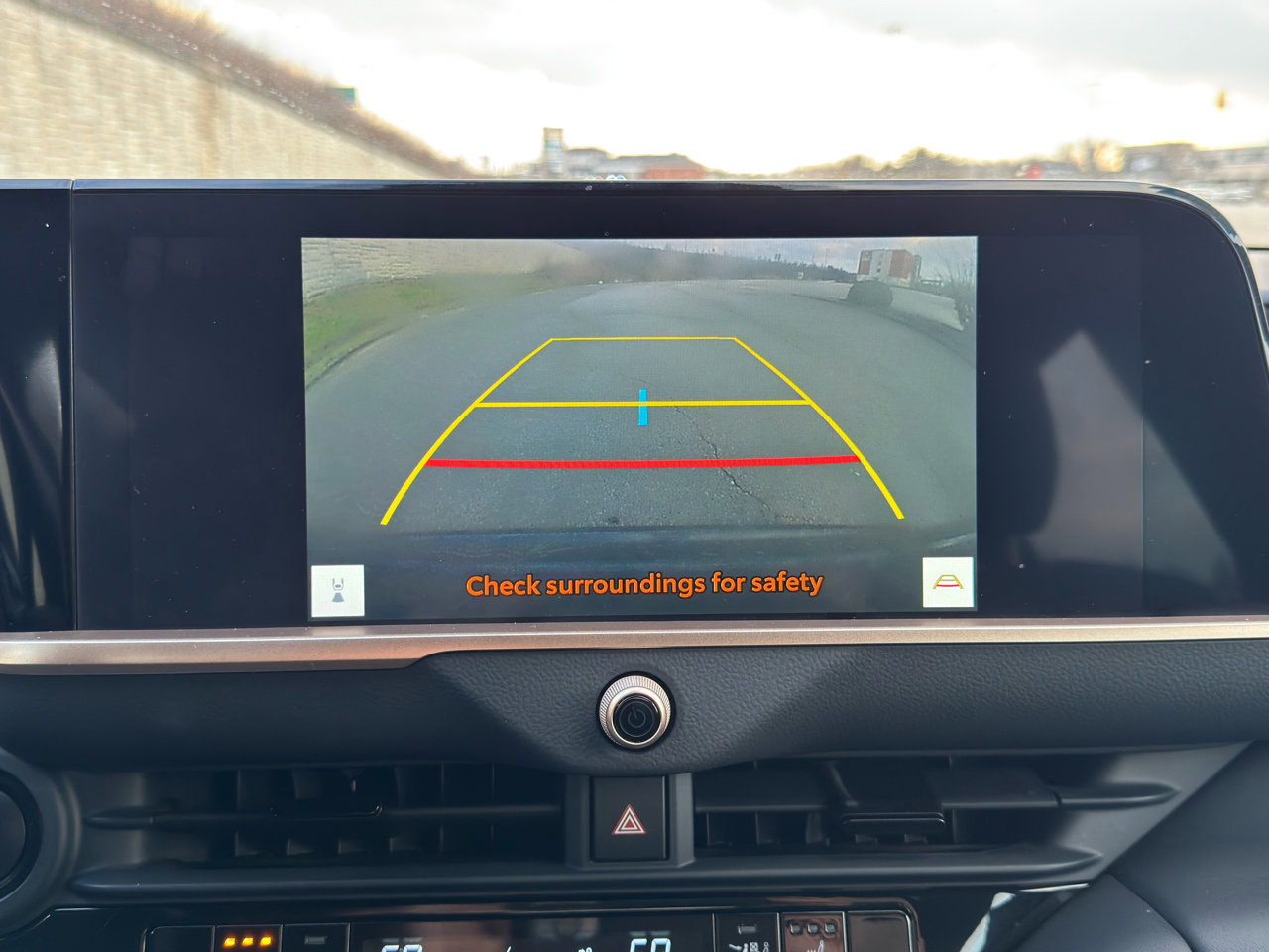 Used 2024 Toyota Crown XLE image 27