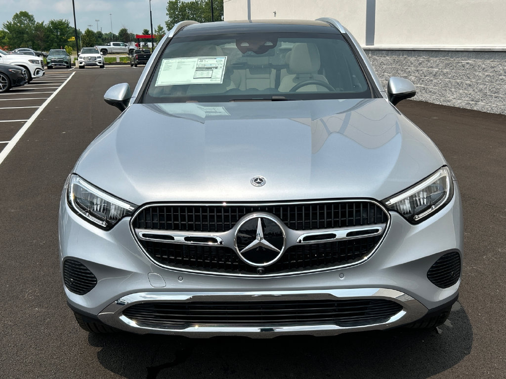 New 2026 Mercedes-Benz GLC 300 4MATIC image 3