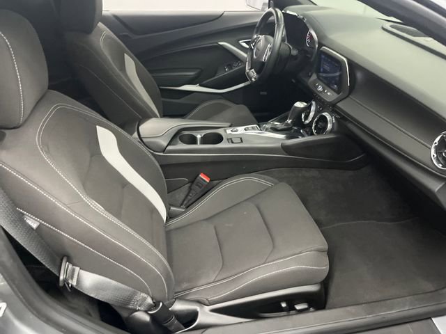 Used 2023 Chevrolet Camaro LT w/ Technology Package image 27