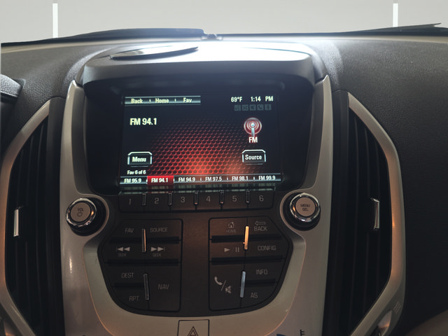 Used 2016 GMC Terrain SLT w/ Open Road Package AWD/4WD image 18