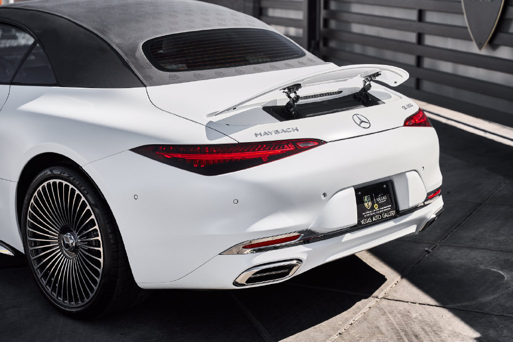 Used 2026 Mercedes-Benz Maybach SL 680 image 16