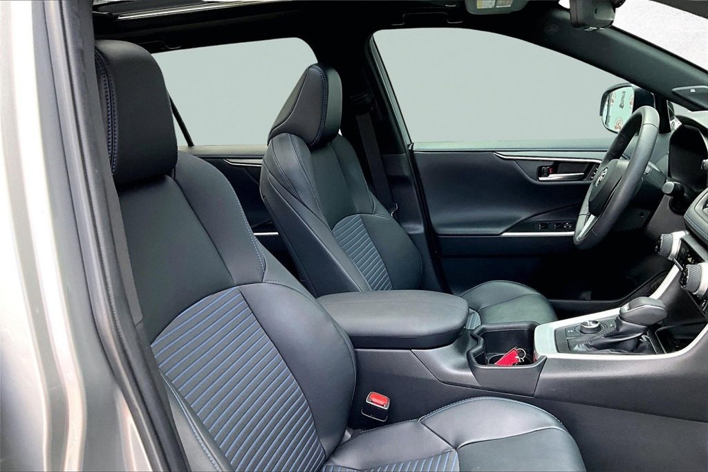 Used 2023 Toyota RAV4 XSE image 28