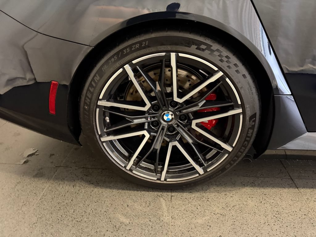 Used 2026 BMW M5 Touring AWD/4WD image 12
