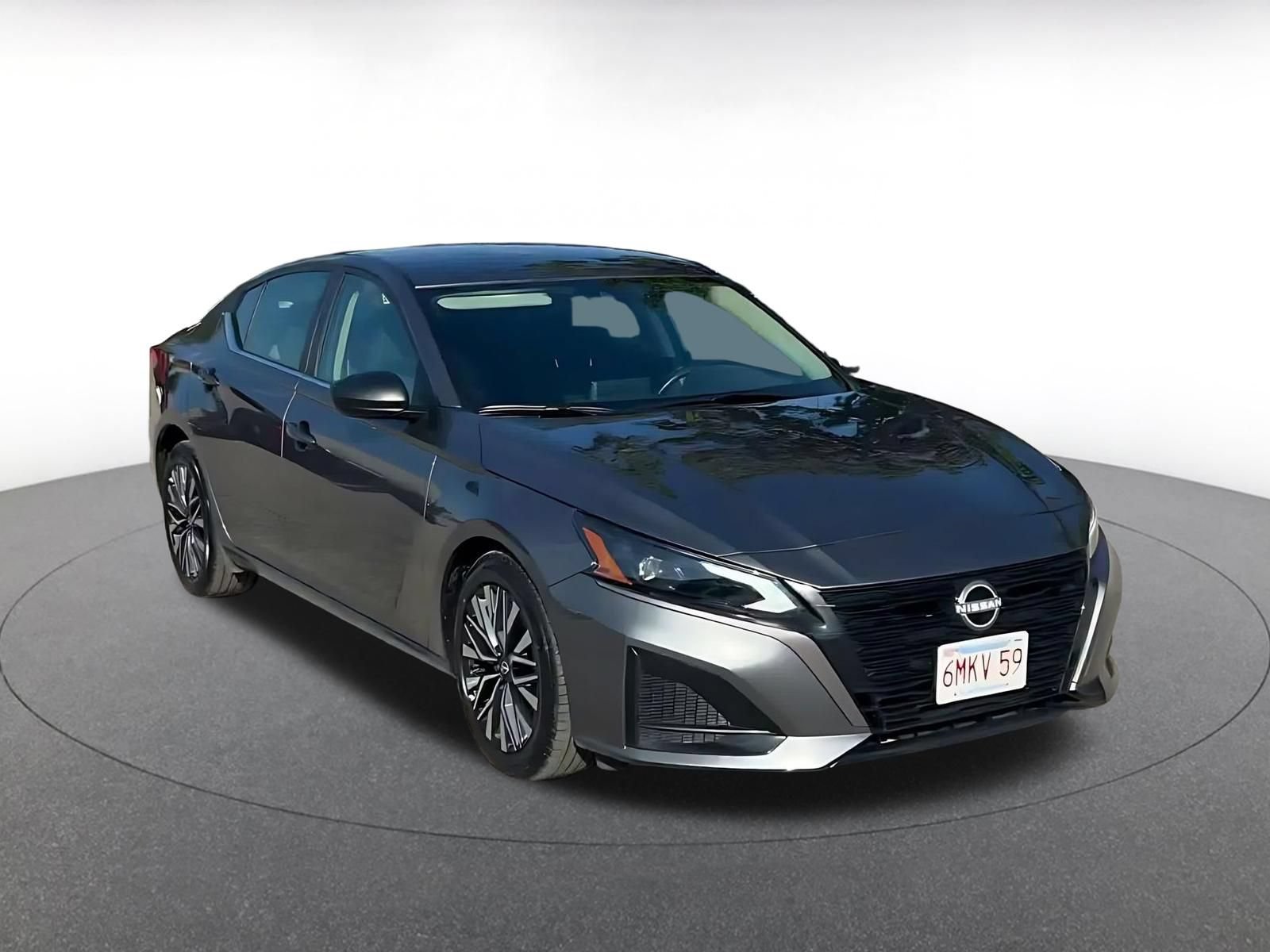 Used 2026 Nissan Altima 2.5 SV FWD image 3