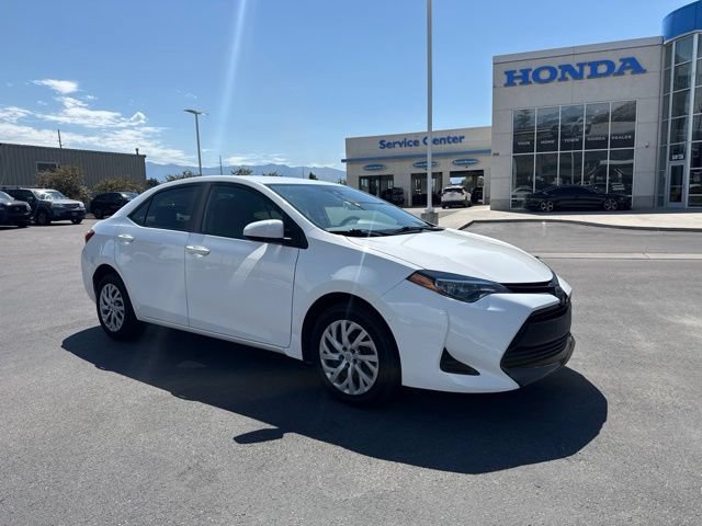 Used 2019 Toyota Corolla LE w/ Carpet Mat Package (TMS) FWD image 1