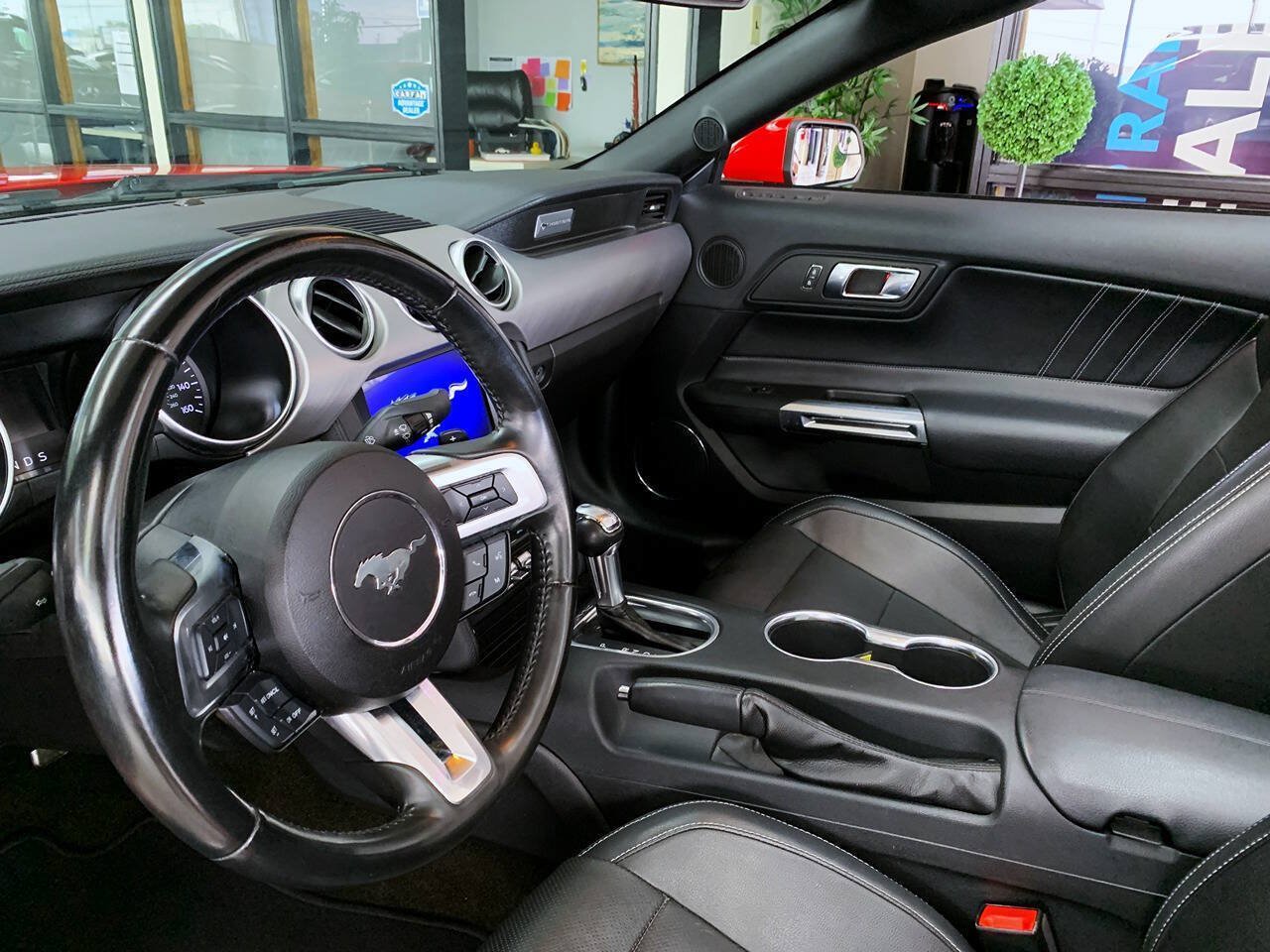 Used 2019 Ford Mustang GT Premium RWD image 9
