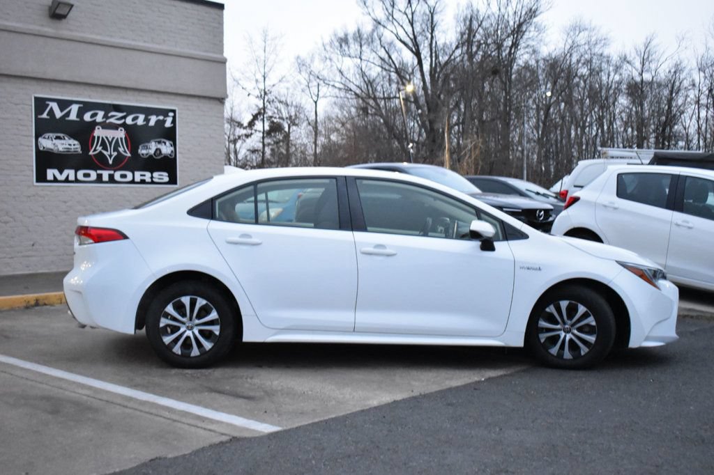 Used 2020 Toyota Corolla LE image 4