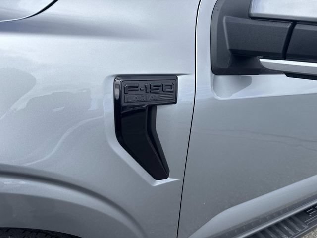 Used 2025 Ford F150 Lariat AWD/4WD image 11