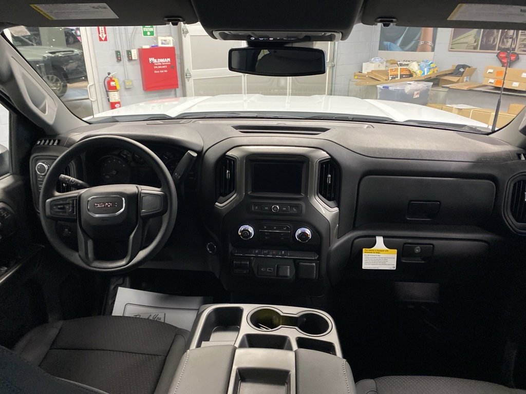 New 2026 GMC Sierra 3500 Pro w/ Convenience Package image 18