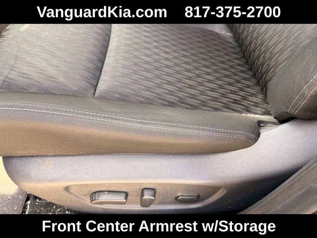 Used 2019 Nissan Rogue SV image 15