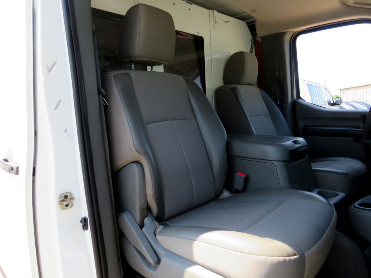 Used 2020 Nissan NV 2500 SV w/ Navigation Package image 26