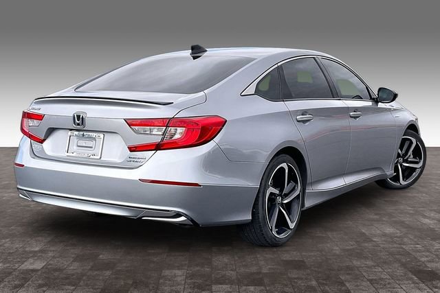 Used 2022 Honda Accord Sport image 2