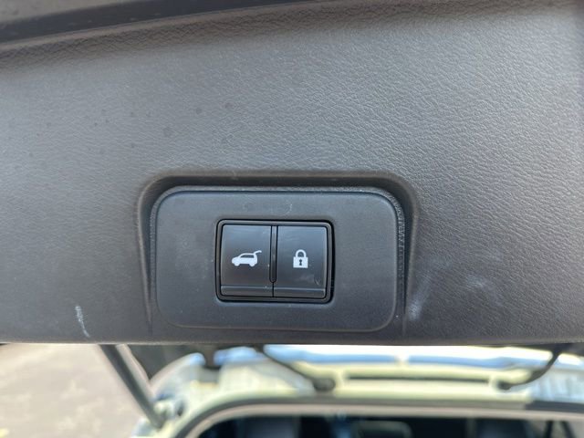 Used 2023 Nissan Rogue SV w/ SV Premium B Package AWD/4WD image 21