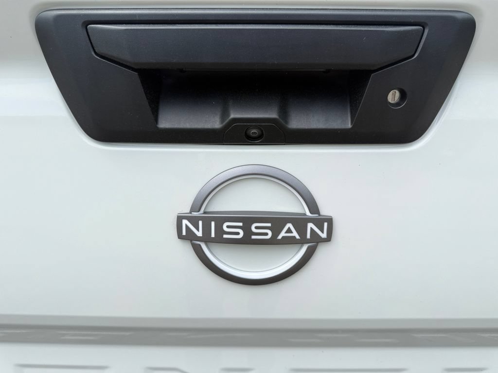 New 2026 Nissan Frontier SV w/ All-Weather Content Package AWD/4WD image 17