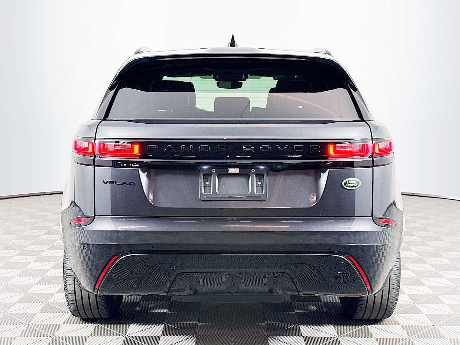 Used 2022 Land Rover Range Rover Velar R-Dynamic S AWD/4WD image 6
