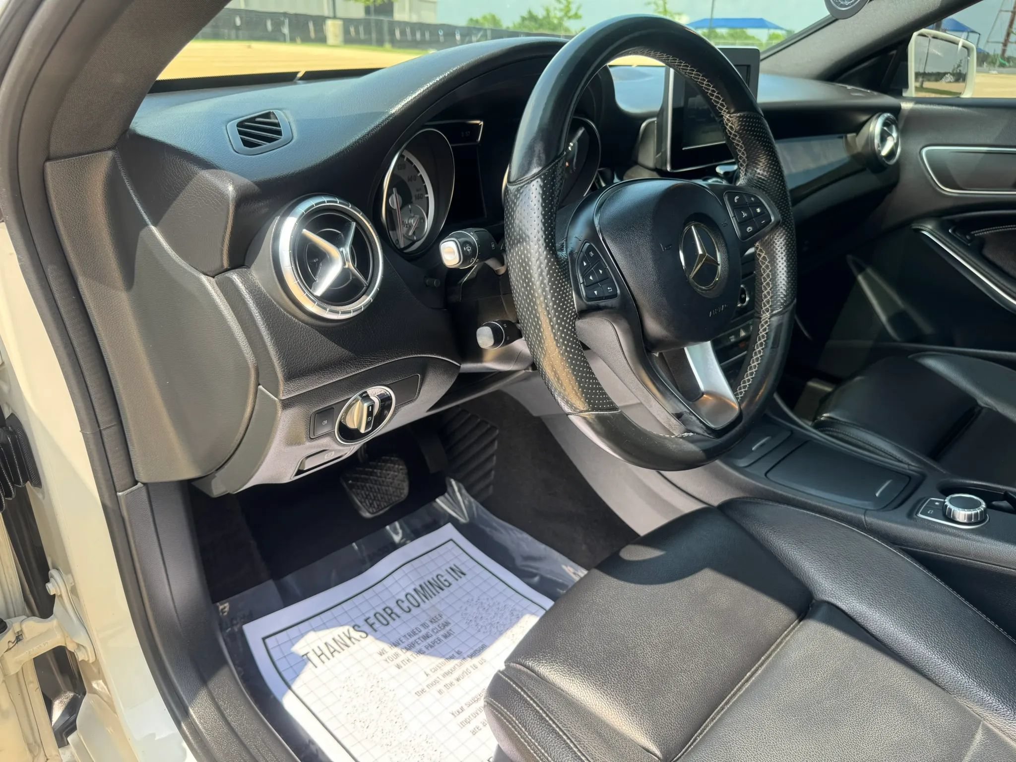 Used 2016 Mercedes-Benz CLA 250 image 23