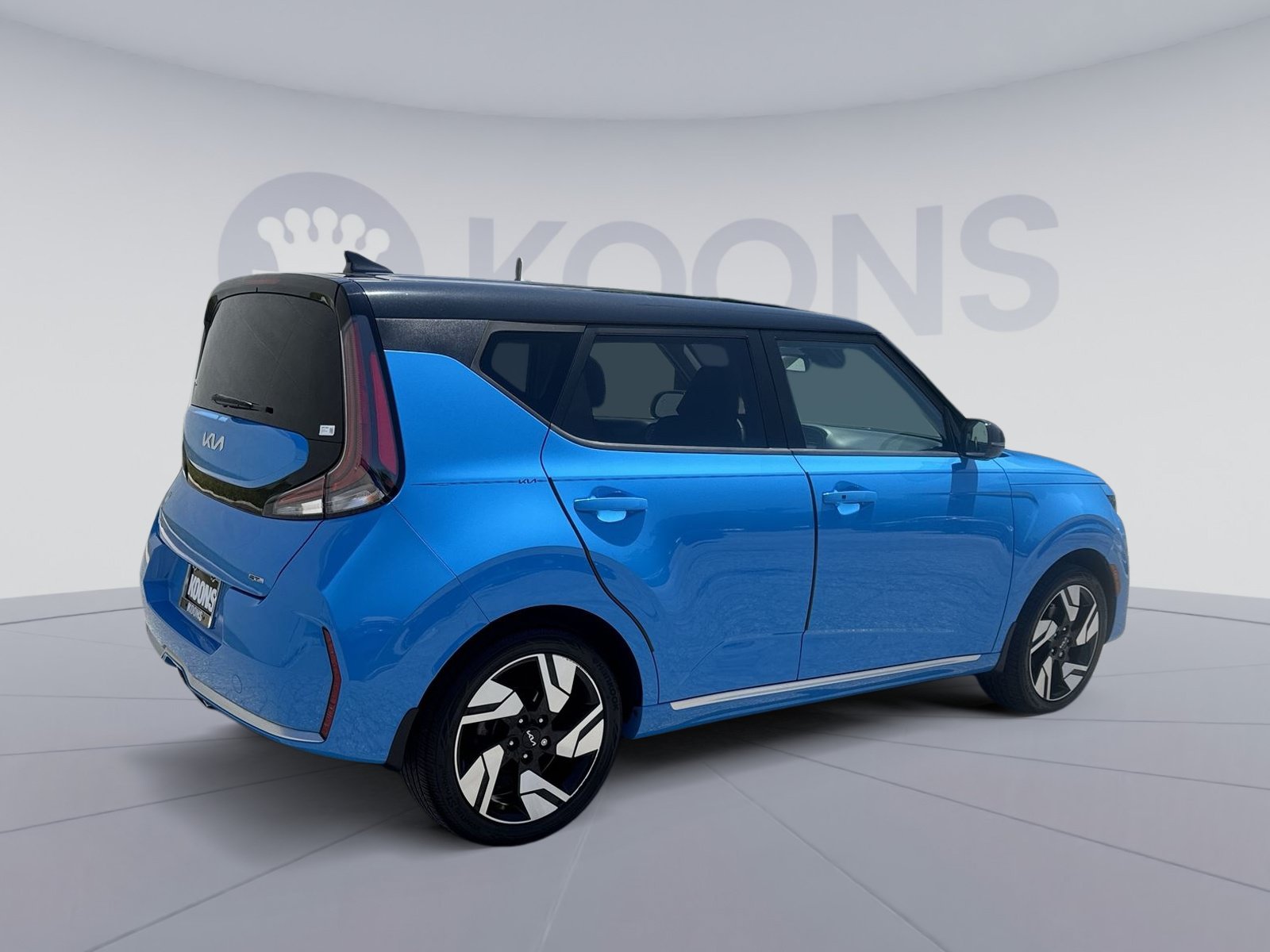 Used 2023 Kia Soul GT-Line FWD image 7