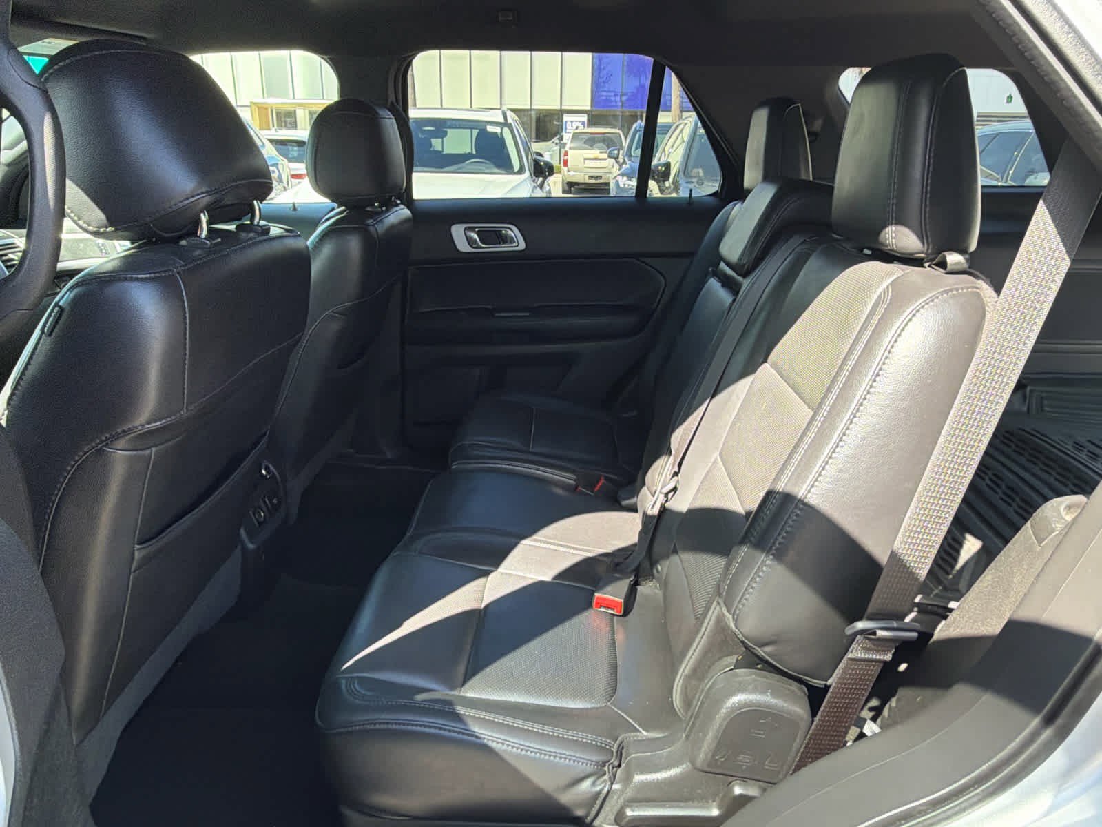 Used 2015 Ford Explorer Limited w/ Equipment Group 301A image 22