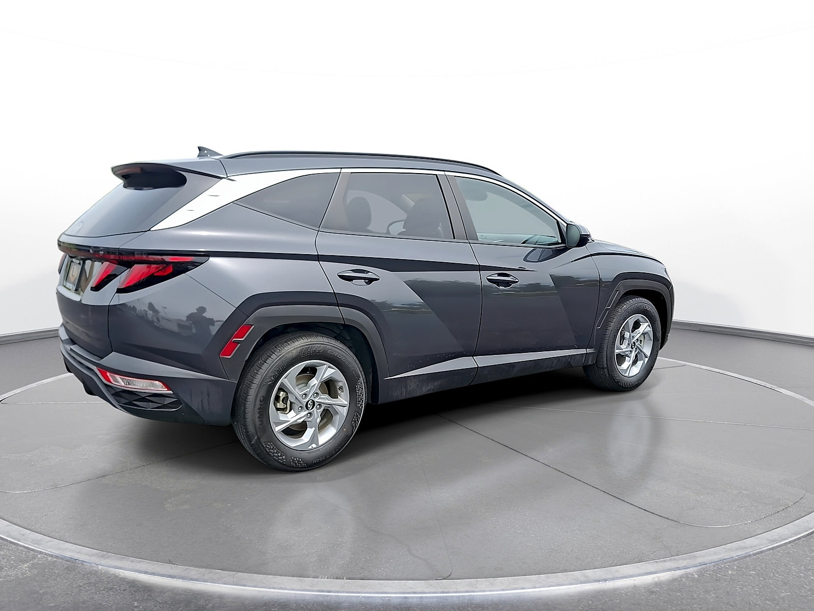Used 2024 Hyundai Tucson SEL FWD image 8