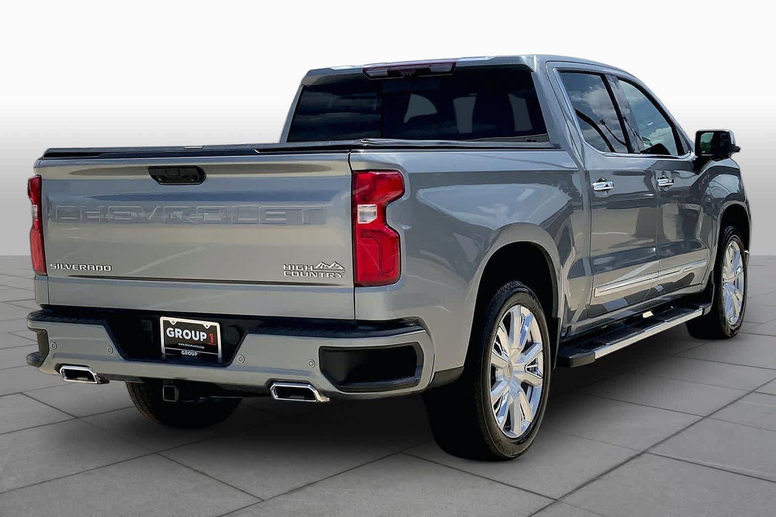 Certified 2023 Chevrolet Silverado 1500 High Country w/ High Country Premium Package AWD/4WD image 13