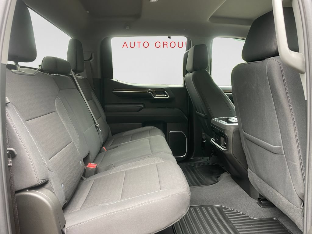 Certified 2023 Chevrolet Silverado 1500 LT AWD/4WD image 12