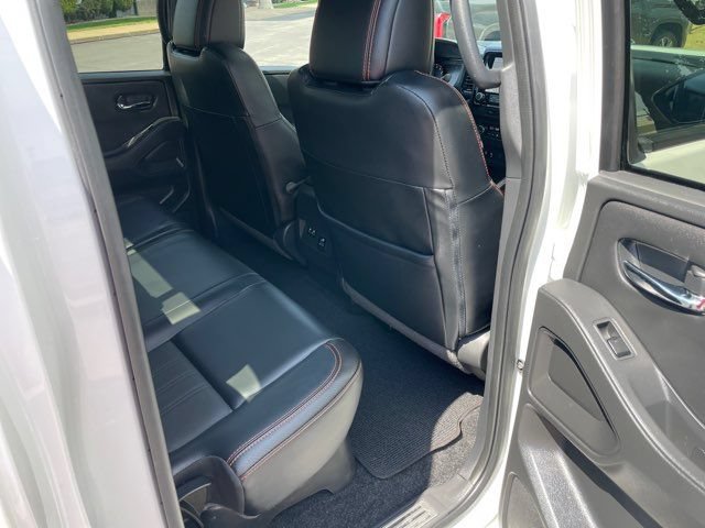 Used 2023 Nissan Frontier PRO-4X w/ Pro-4X Premium Package AWD/4WD image 19