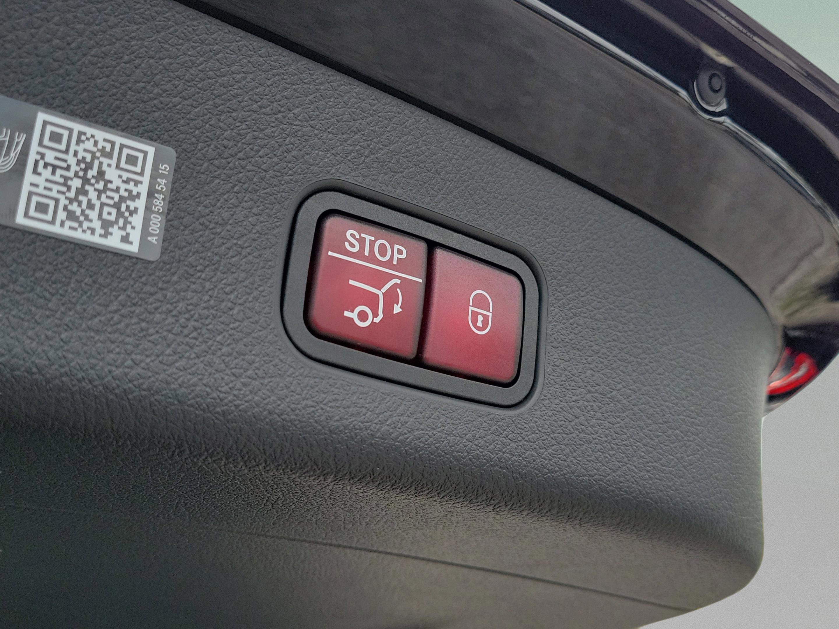 Used 2026 Mercedes-Benz GLC 300 image 6