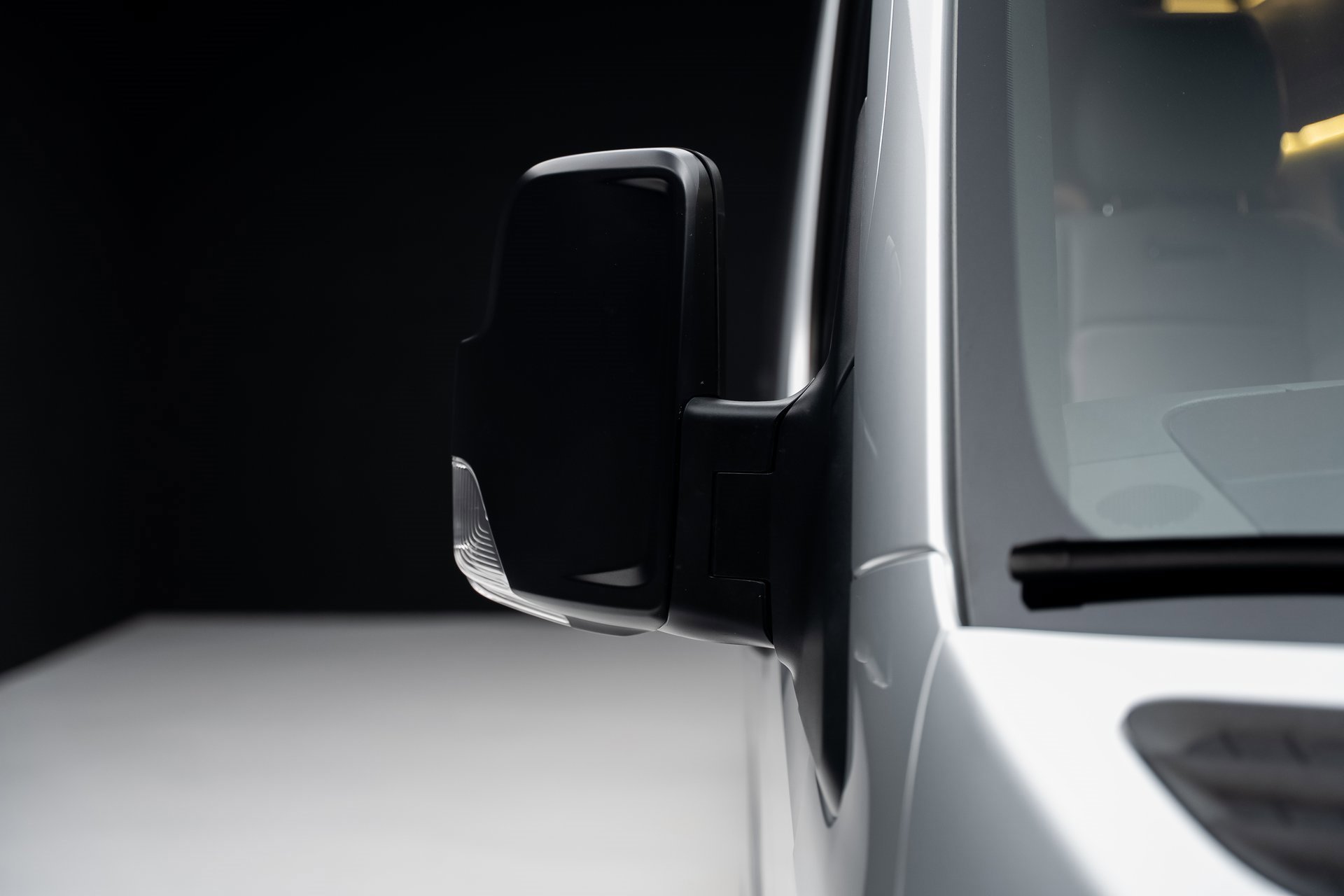 Used 2021 Mercedes-Benz Sprinter 3500 image 13