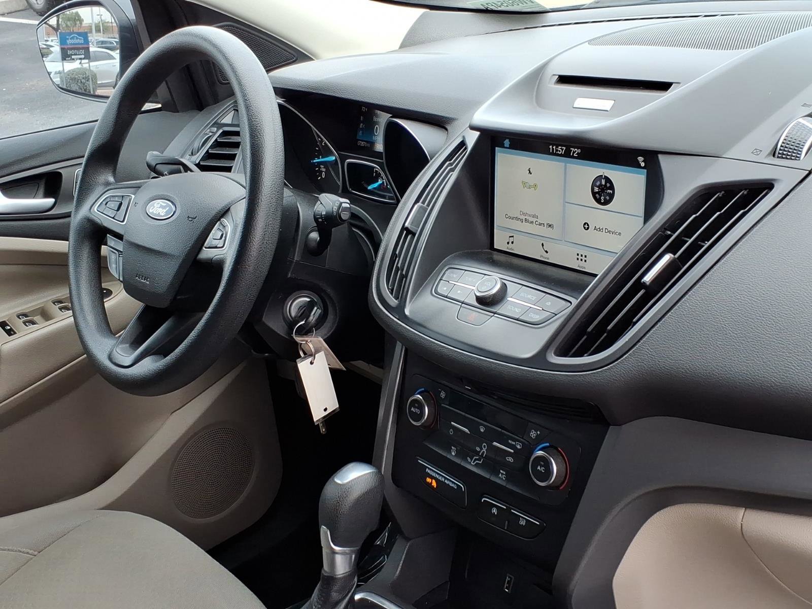 Used 2017 Ford Escape SE w/ Equipment Group 201A image 12