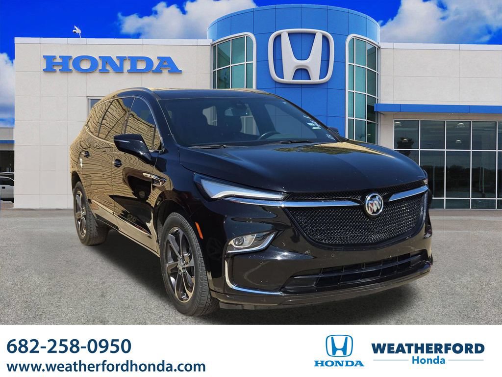 Used 2022 Buick Enclave Essence w/ Experience Buick Package FWD image 1