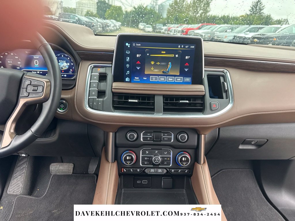 Used 2024 Chevrolet Tahoe High Country AWD/4WD image 15