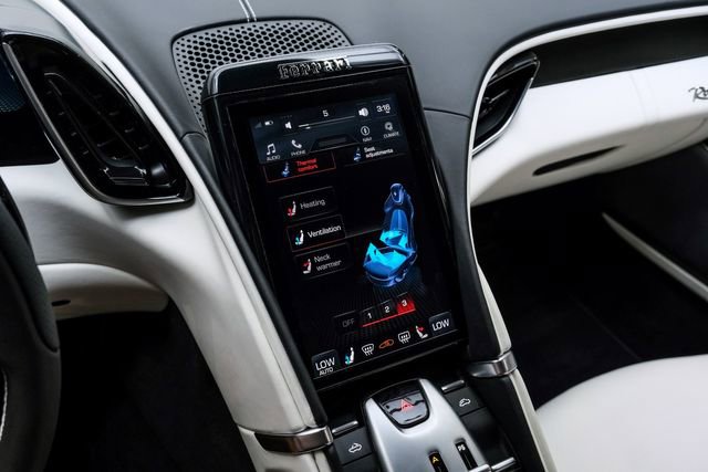 Used 2025 Ferrari Roma Spider image 61