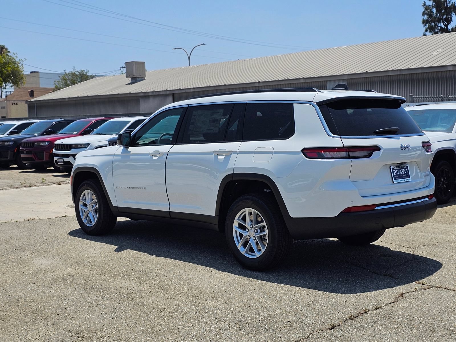 New 2026 Jeep Grand Cherokee L Laredo RWD image 6