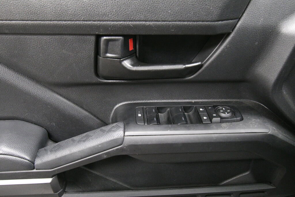 Used 2024 Toyota Tacoma SR5 image 11