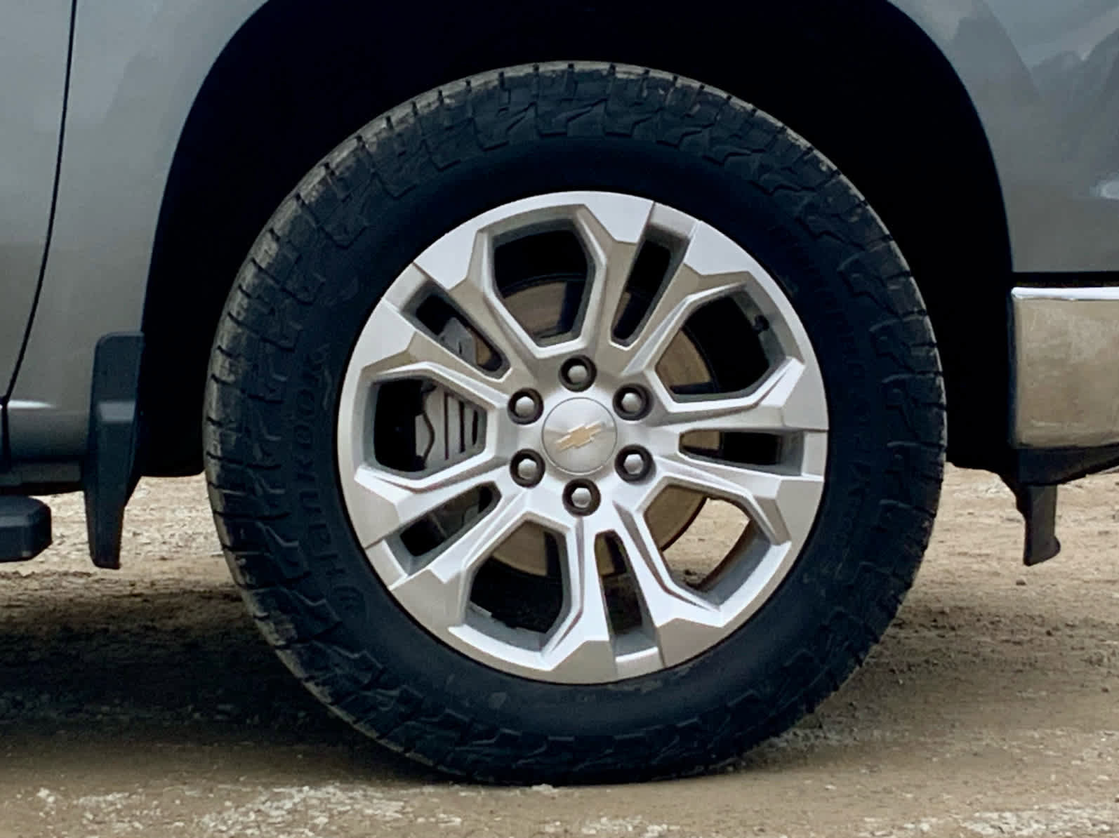 Certified 2023 Chevrolet Silverado 1500 LTZ w/ Technology Package image 17