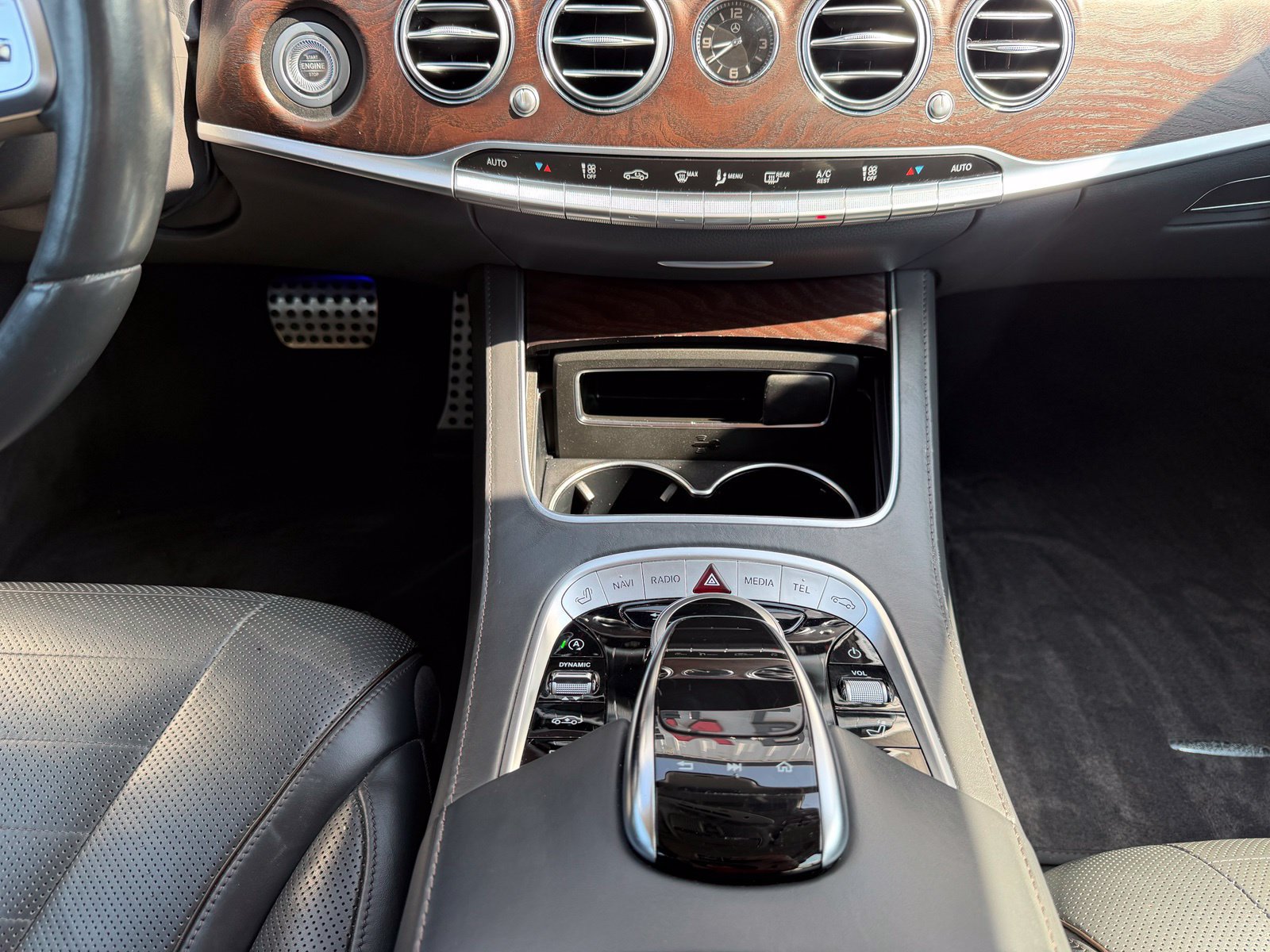 Used 2019 Mercedes-Benz S 560 Sedan image 16