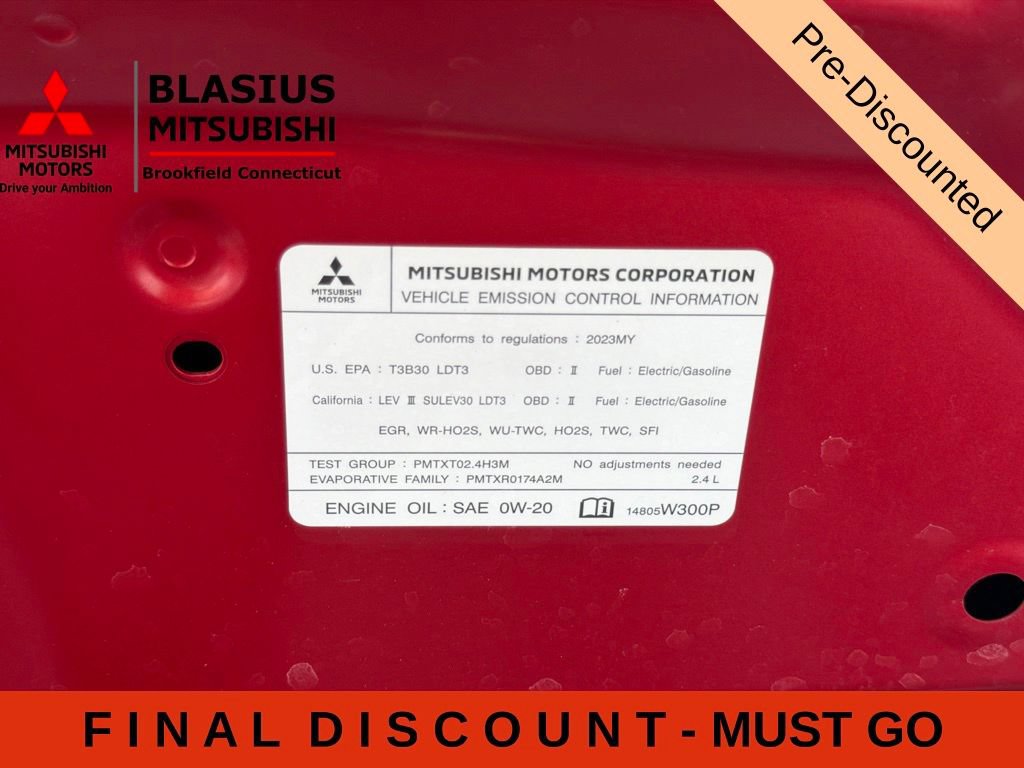 Used 2023 Mitsubishi Outlander SEL AWD/4WD image 63