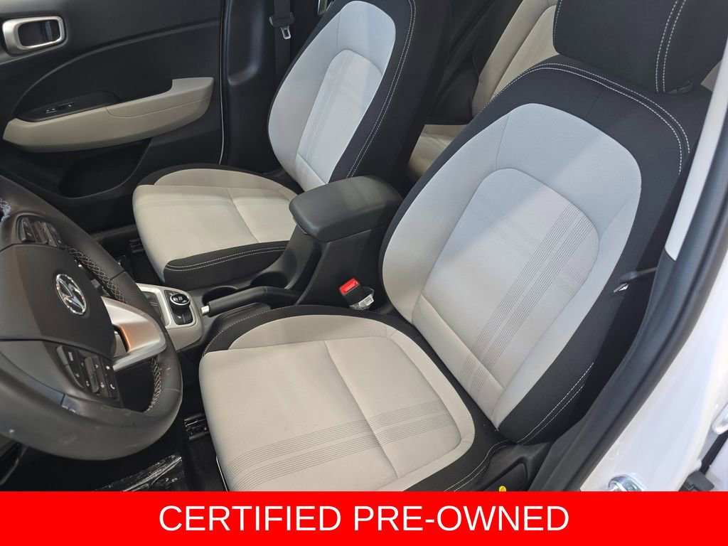 Certified 2026 Hyundai Venue SEL FWD image 15