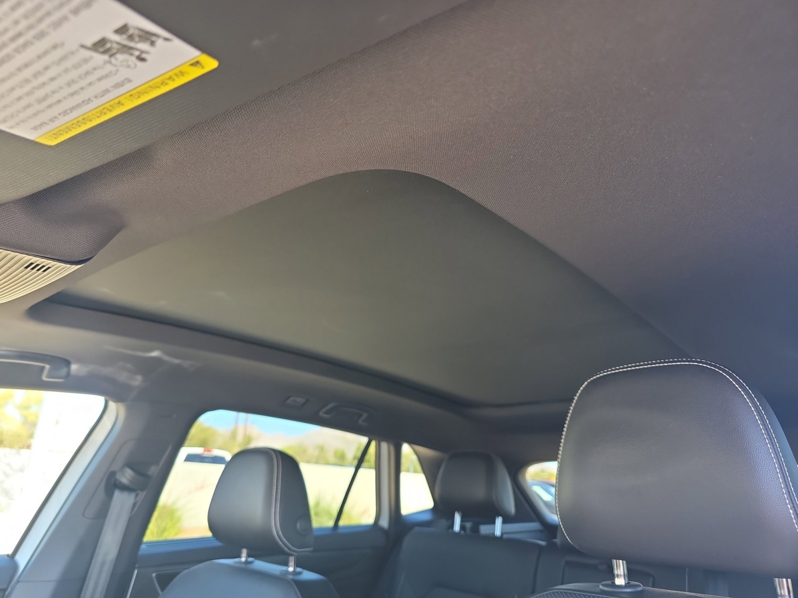 Used 2024 Volkswagen Atlas Cross Sport SE image 33