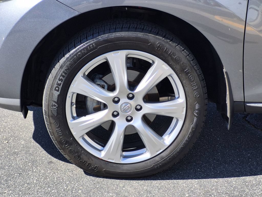 Used 2014 Nissan Murano LE w/ Platinum Edition Package FWD image 10