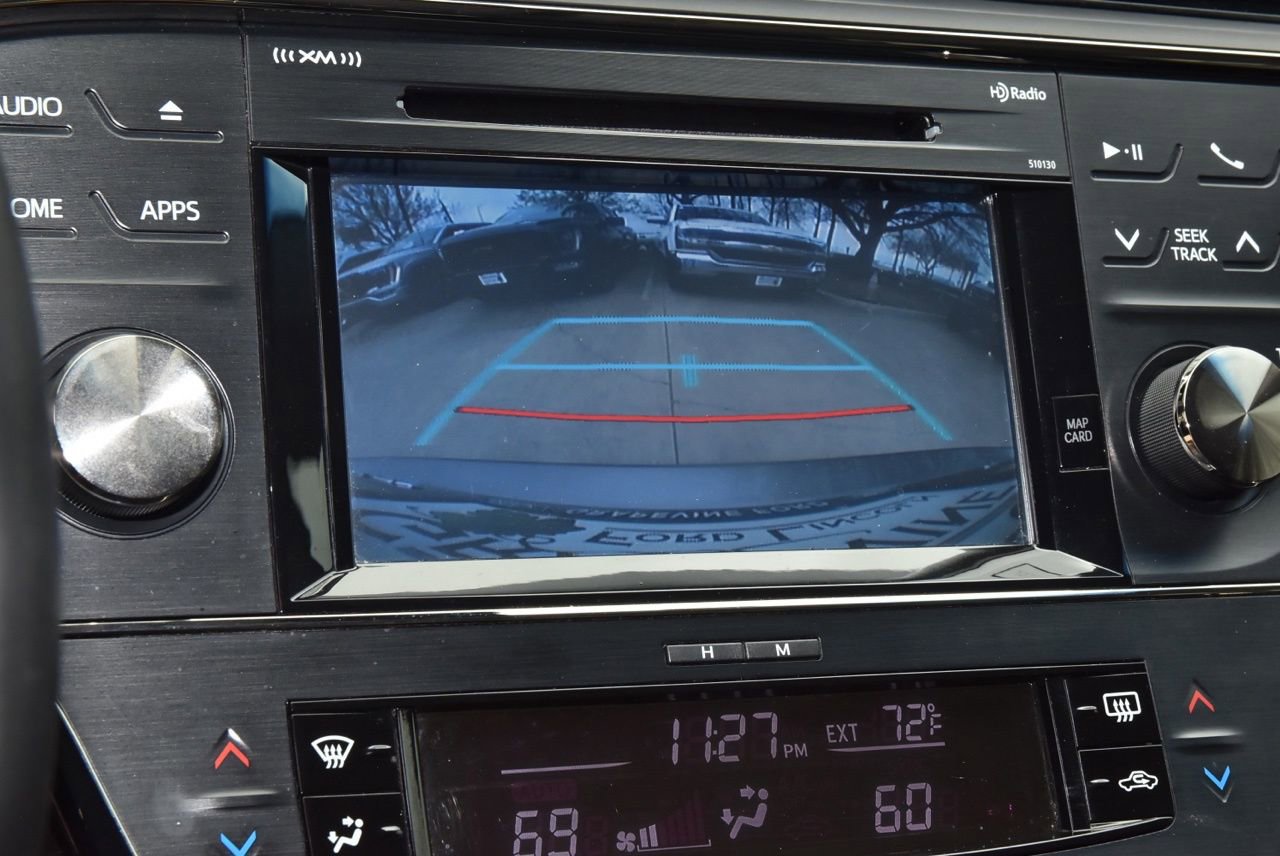 Used 2018 Toyota Avalon XLE Premium image 28