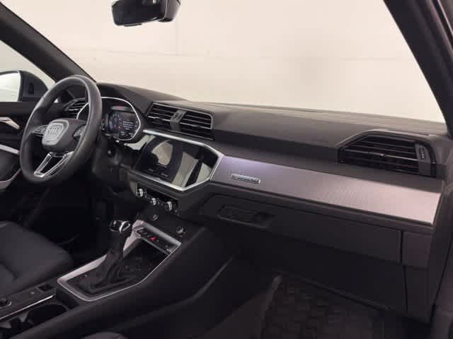 Used 2024 Audi Q3 2.0T Premium AWD/4WD image 14