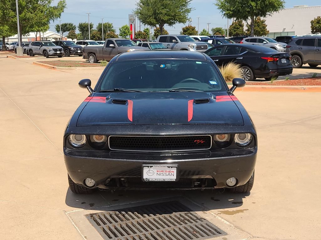 Used 2014 Dodge Challenger R/T RWD image 5