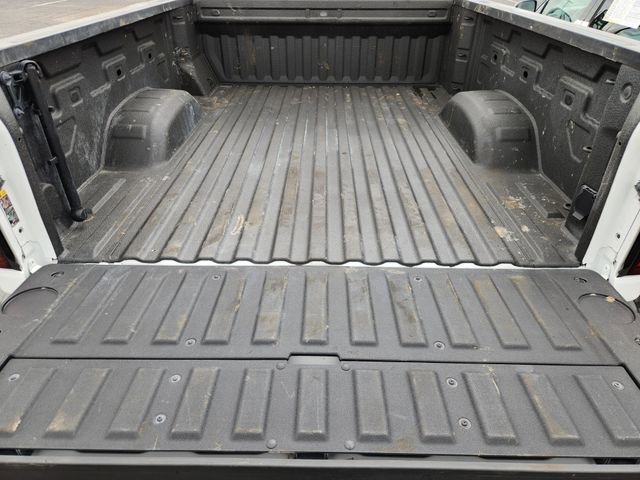 Used 2025 GMC Sierra 2500 SLT w/ SLT Convenience Package AWD/4WD image 28