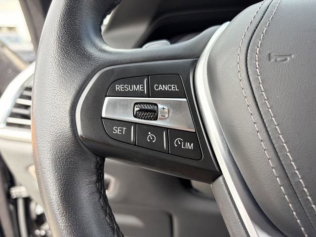 Used 2022 BMW X5 xDrive45e w/ Climate Comfort Package AWD/4WD image 8