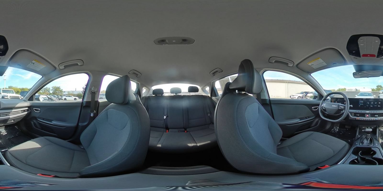 Used 2025 Kia K4 FWD image 41