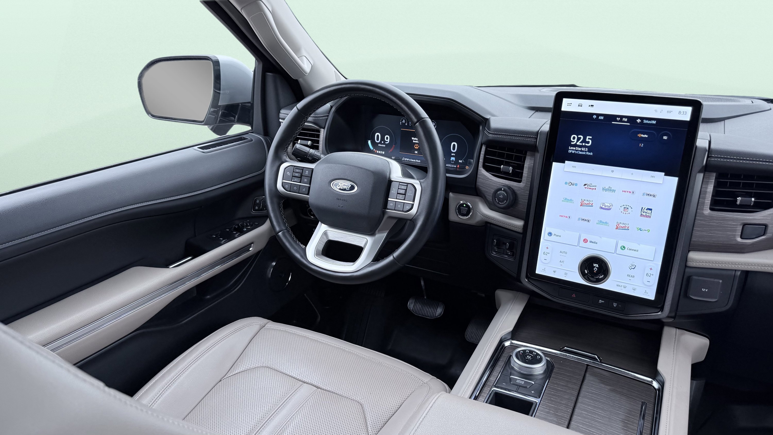 Used 2023 Ford Expedition Limited RWD image 59